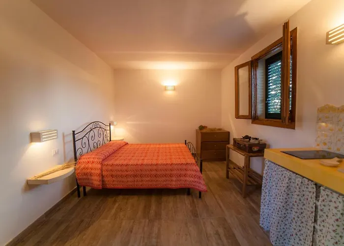 Bed & Breakfast Masseria Fracchicchi 3*