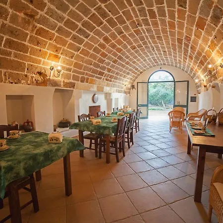 Bed & Breakfast Masseria Fracchicchi *