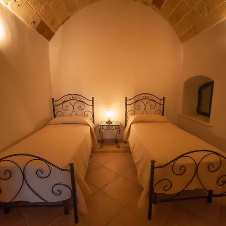 Masseria Fracchicchi Bed & Breakfast 3*