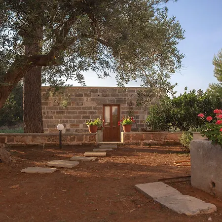 Masseria Fracchicchi فندق مبيت وإفطار 3*