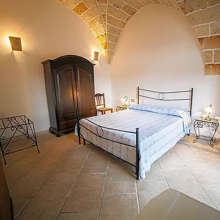Masseria Fracchicchi Bed and Breakfast