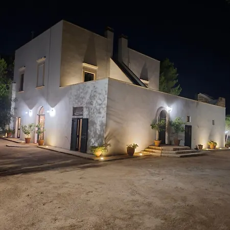 Masseria Fracchicchi فندق مبيت وإفطار 3*