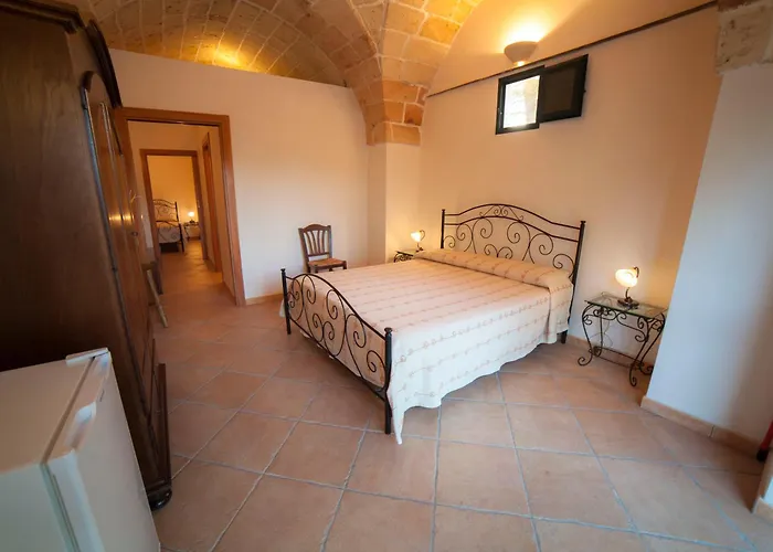 Masseria Fracchicchi Alojamento de Acomodação e Pequeno-almoço Galatina