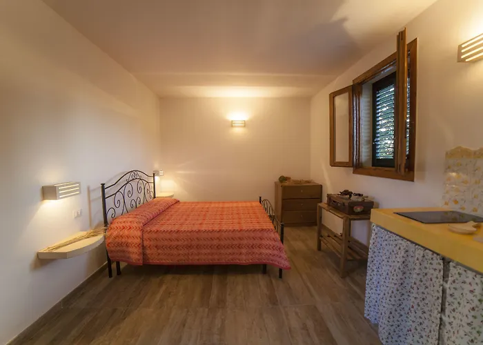 Bed and Breakfast Masseria Fracchicchi 3*